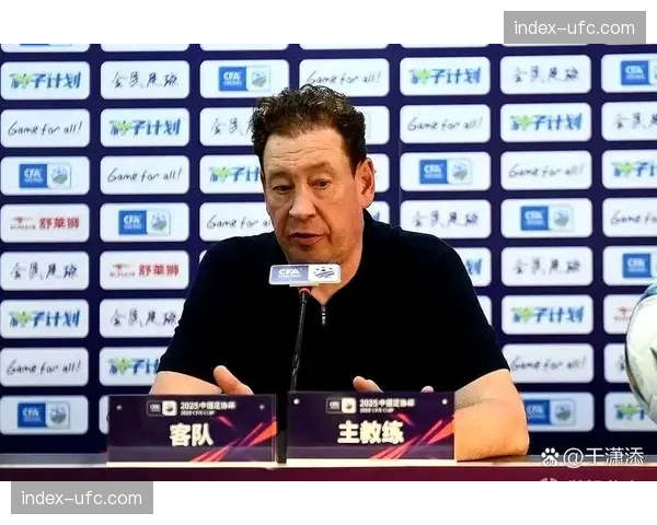 上海申花前五轮对手均在补强，斯卢茨基面临严峻考验