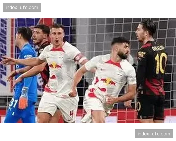 战术博弈：沃尔夫斯堡主帅变阵三后卫，成功遏制斯图加特边路进攻