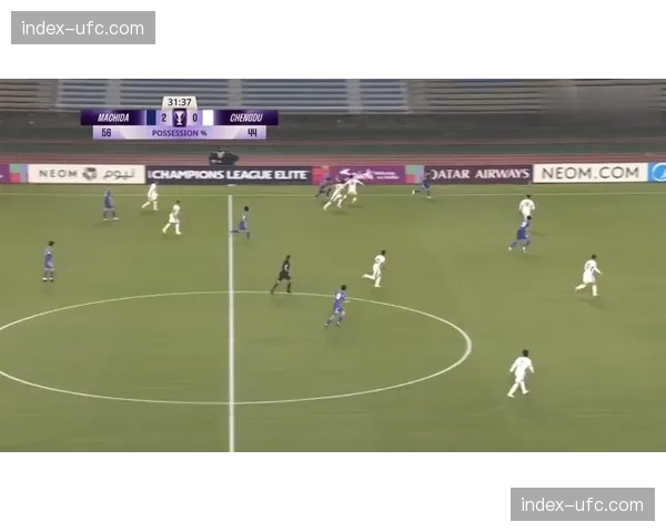 “门将的失误之夜”：复盘本轮西甲三位门将的低级失误瞬间