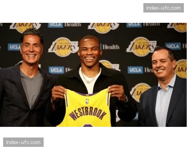 “宁波町渥队官宣签下前NBA球员作为第三外援,应对最后冲刺阶段”